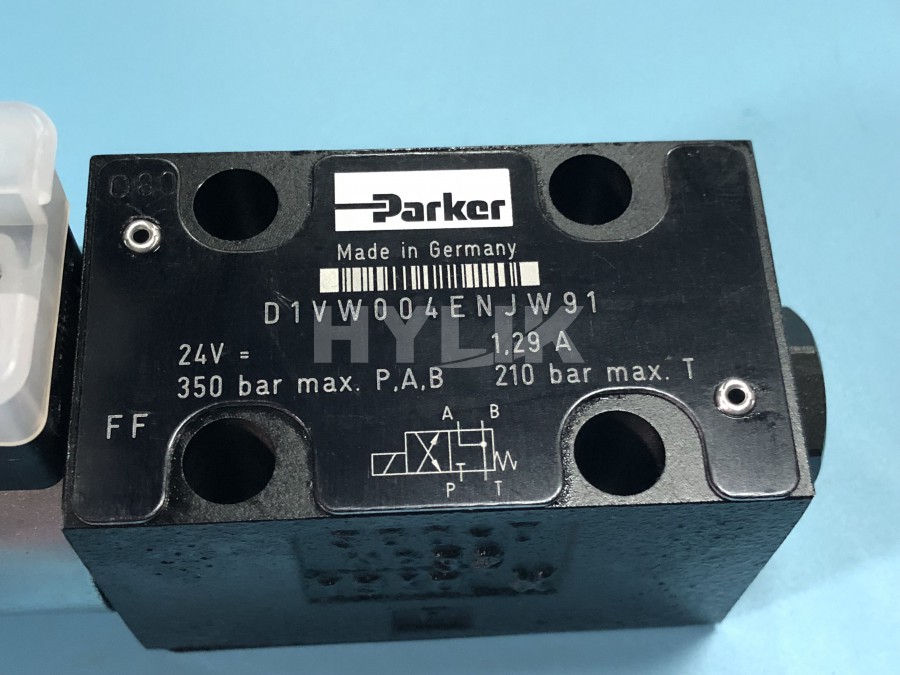 D1VW004ENJW