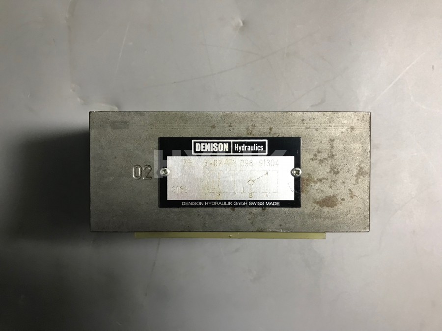 098-91304-0  ZRE B 02 E1 