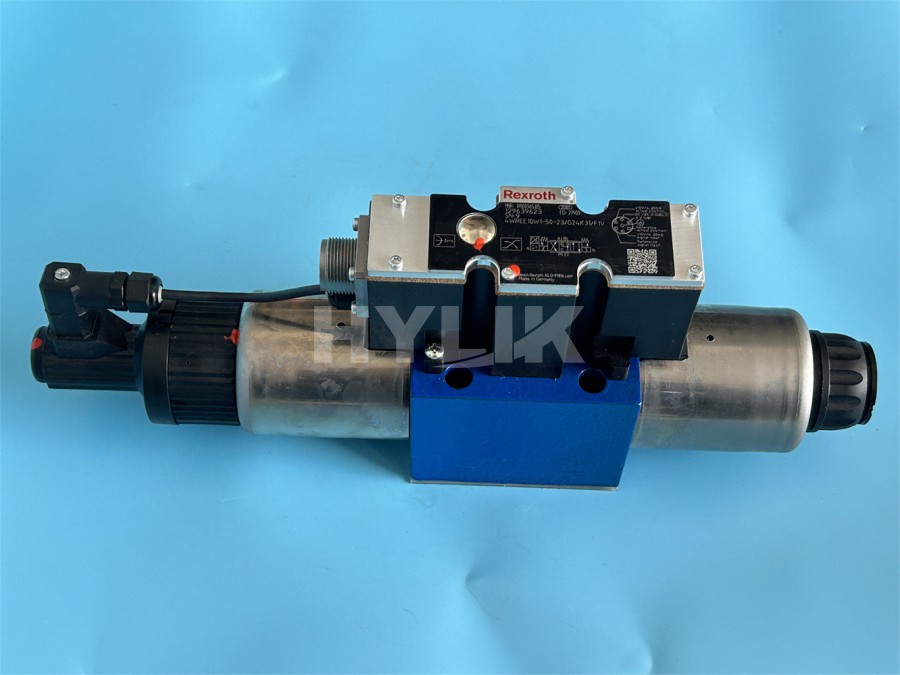 REXROTH力士乐 比例方向阀 R900965185 4WREE10W1-50-2X/G24K31/F1V REXROTH力士乐 比例方向阀 R900965185 4WREE10W1-50-2X/G24K31/F1V